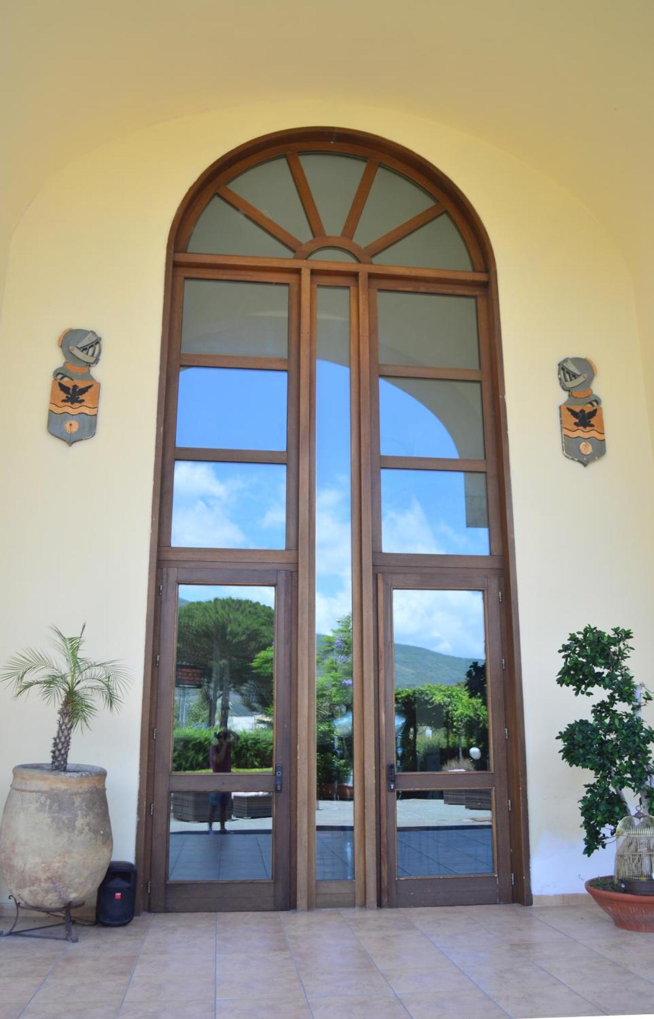 סרנו Hotel Il Cavaliere מראה חיצוני תמונה